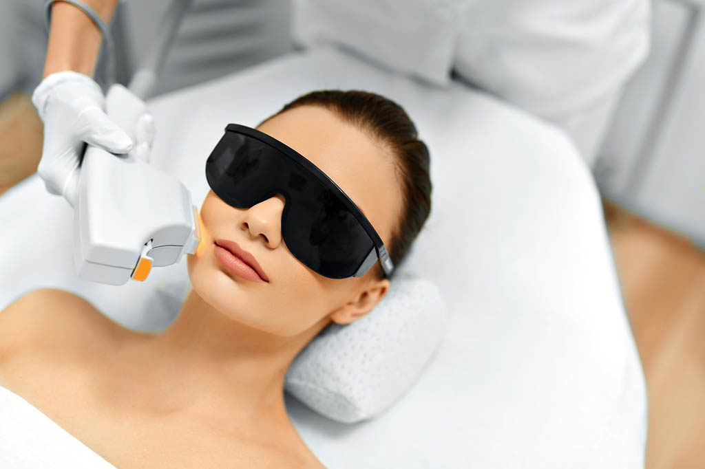 Hello Beauties, How's your weekend? I believe yours is great :). Well today I would like to share about "What is Laser Skin Tightening and Why is it Needed?" Skin laser is really happening these days, many people talking about it. Actually, what is so happening about skin laser? What are laser skin tightening machines? And the most important is, why do some people take advantage of their services? To understand that, we need to know into human nature. Human Beings Want To Be Seen Perfect We must understand that nobody wants to feel undesirable and unattractive. Everyone wants to be seen beautiful and charming. Even, there are some people who can become completely stressed out because of one little wrinkle or line. So if you're feeling insecure about having wrinkles, you are not alone. There's nothing wrong with that. It's alright to make an effort in getting rid of those wrinkles. A Quick Look at Lasers and Your Other Options Cosmetic machines like lasers don't necessarily have to be your first solution. There are some other methods such as applying an anti-aging cream or lotion. However, it's possible that you will unexpectedly need those medical treatments to prevent wrinkles. To fight minor wrinkles, we can start the clinical treatments by having Botox injections. But they use needles, which some of us don't really enjoy. In some drastic cases, there are some people who choose surgery which isn't always the best option, though. Lasers involves no needles treatment and it causes very little pain. Not only that, but there are also many different kinds of ablative, non-ablative, and other lasers out there which offer a certain ability to customize our treatment plan. A Closer Look at the Laser Skin Tightening Method Before we have laser skin tightening done, we should know the method and the science behind it. First of all, it works by sending pulses of light and heat into your skin cells. It might focus on the surface cells or the deeper tissues, depending on the type of laser used. There are also lasers that can focus on both surface and deeper tissues. Purpose of Laser Treatment The purpose of a laser -which is designed to tighten the skin- is actually to stimulate collagen making processes in our body that can naturally slow down with age. Adults simply don't have as many growth hormones and protective proteins, such as collagen, in their systems like they did in their teens and twenties. But laser treatments can make our body make more collagen, which can improve our general skin health and skin strength. What Makes Laser Skin Tightening So Popular Beside from its effectiveness, the special thing about using laser to tighten up the skin is its speed. Although we may need several laser treatments in months, a treatment will not take more than an hour and when it's already done, it would feel like it never happened. This laser treatment needs very little recovery time. Medical Supervision for Laser Skin Procedures Medical supervision is a must in having laser skin procedures. We need to get advice from our doctor or dermatologist before having a laser skin treatment, to know about the risks and rewards. To avoid infections or other complications from this laser skin tightening treatment,we need to do the aftercare instructions and take the aftercare products from our clinician very carefully. Now we know that laser treatment is somehow easier and more comfortable than some other treatments, but there's a possibility that it can be complicated. It can be a great way to get rid of wrinkles if we get input from professional clinician and budget enough money. Afterall, what do you think? Do you fancy to try laser skin treatments to get rid of wrinkles? :)